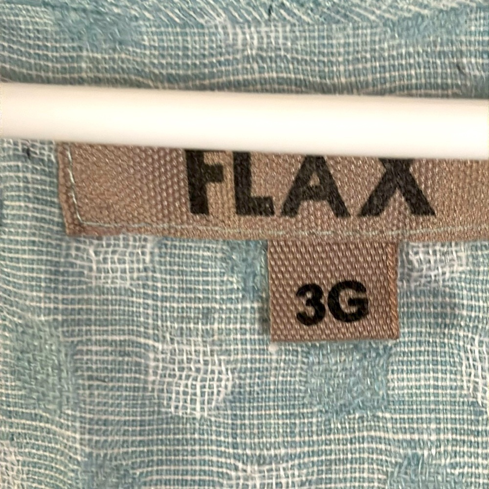 Very roomy, big side pockets, long top/short dress, linen